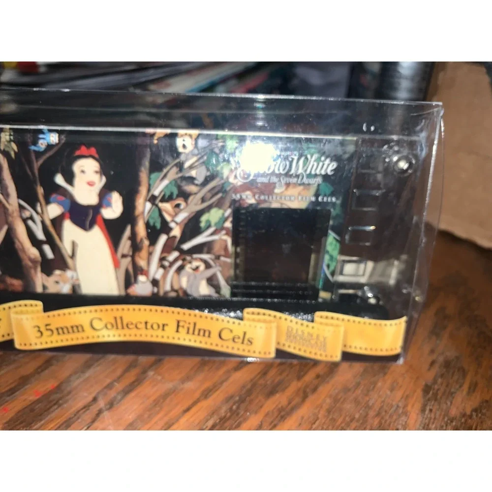 Disney Showcase Collection Motion Cels Snow White & 7 Dwarfs Willitts Designs - Picture 4 of 7